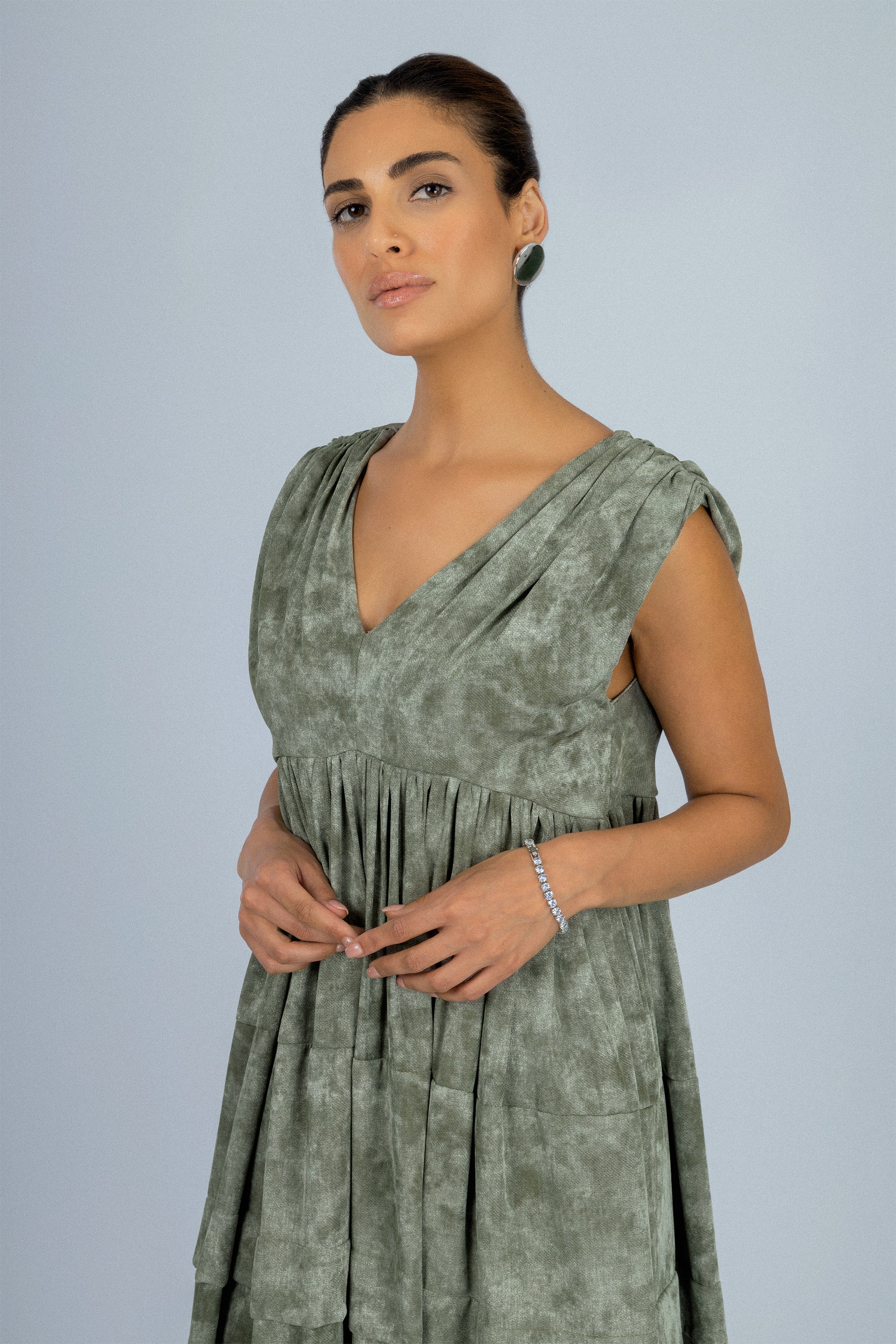 Green Printed Tiered Maxi Sleeveless Dress - Image 3
