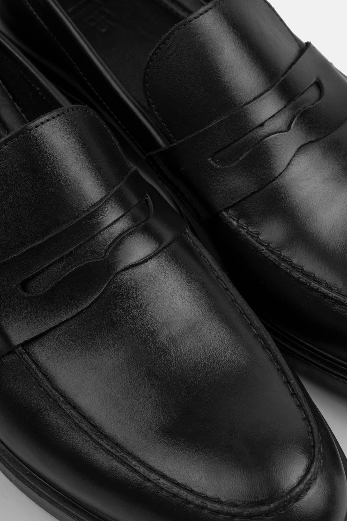 Black Loafer Leather Shoes - Image 3