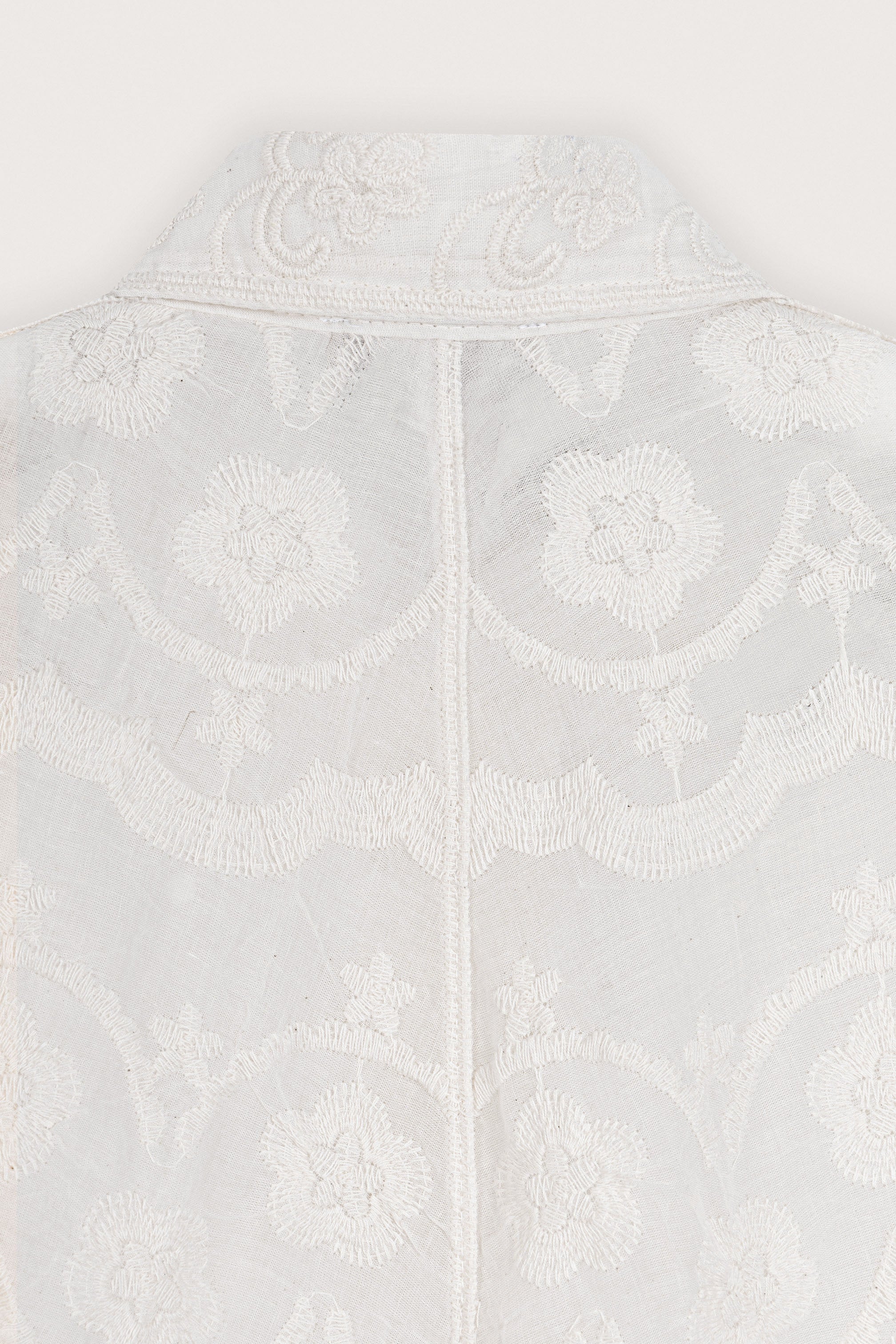 White embroidered Casual Pant Set - Image 4