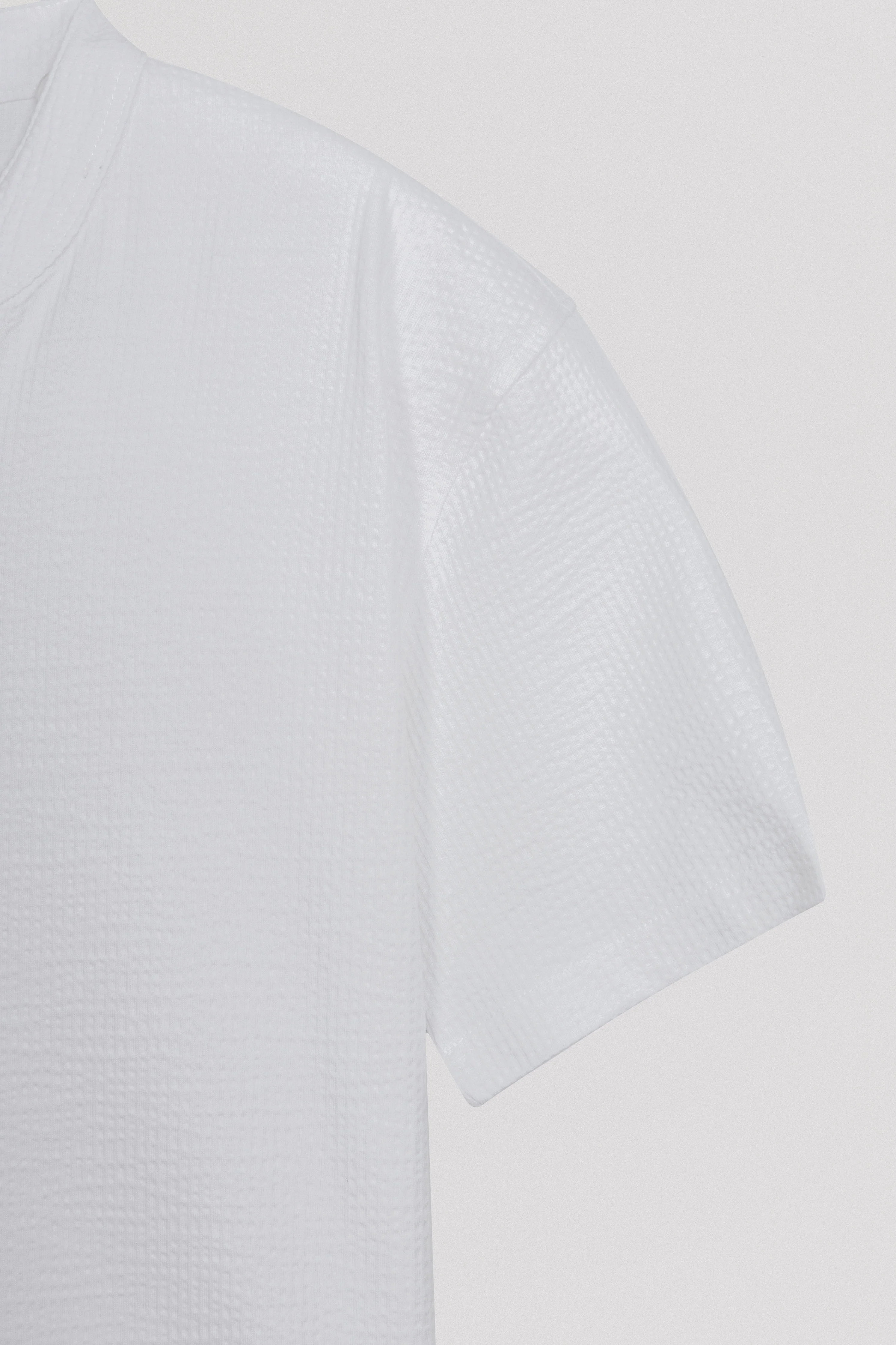 Jacquard White Mens Set - Image 3