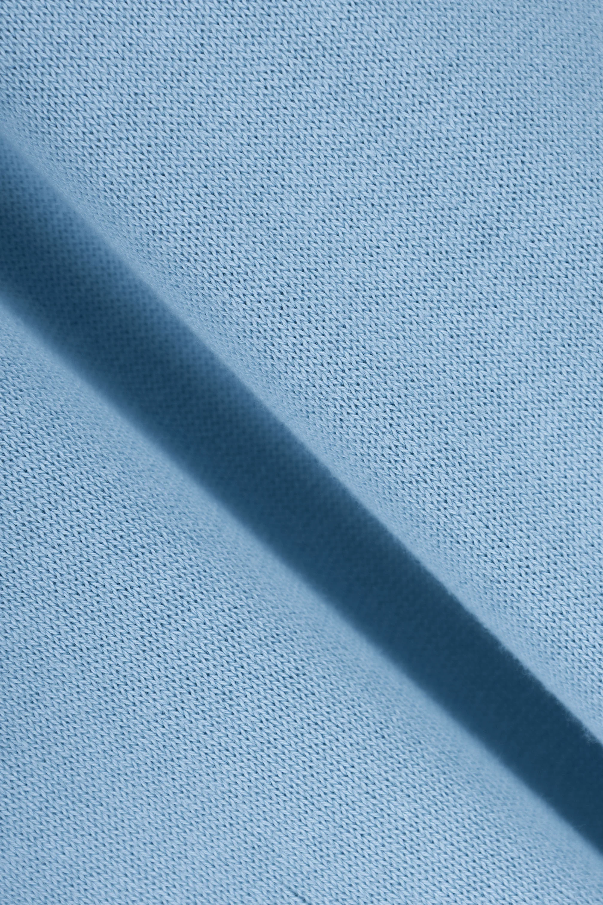 Light Blue Basic Round T-Shirt - Image 4