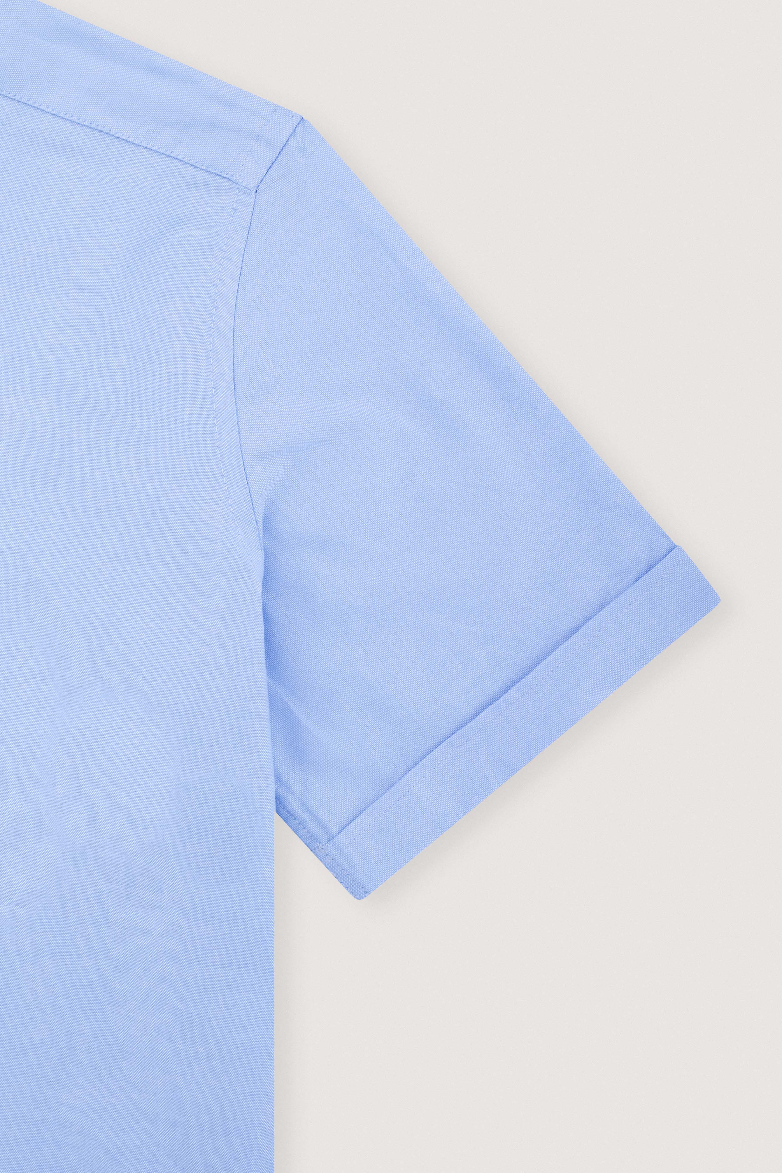 Light Blue Micro-patterned Short Sleeves Shirt - Image 4