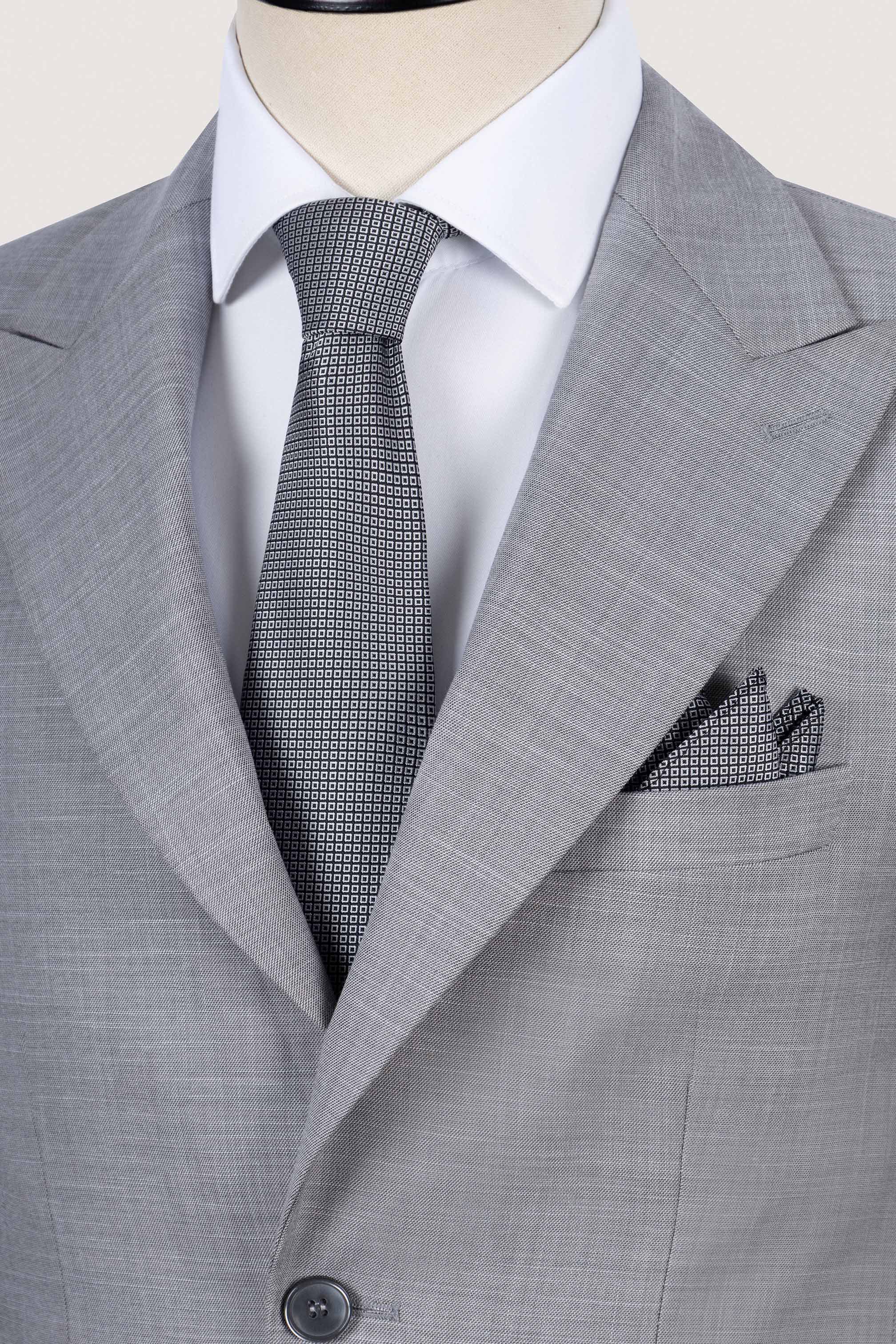 Light Gray Micro-textured Suit - Image 2