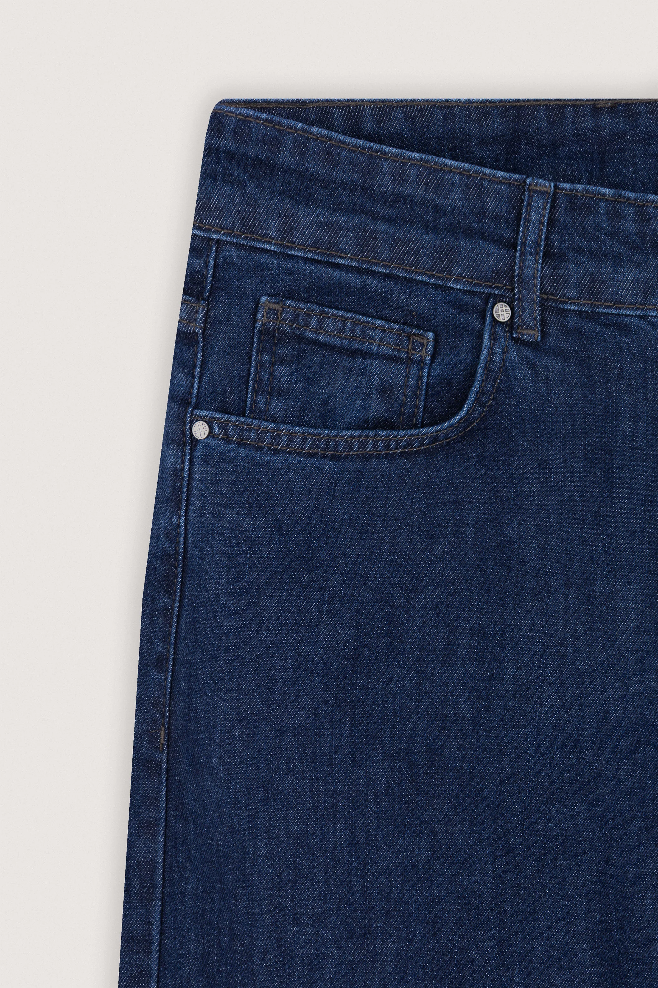 Medium Indigo Washed Jeans - Image 3