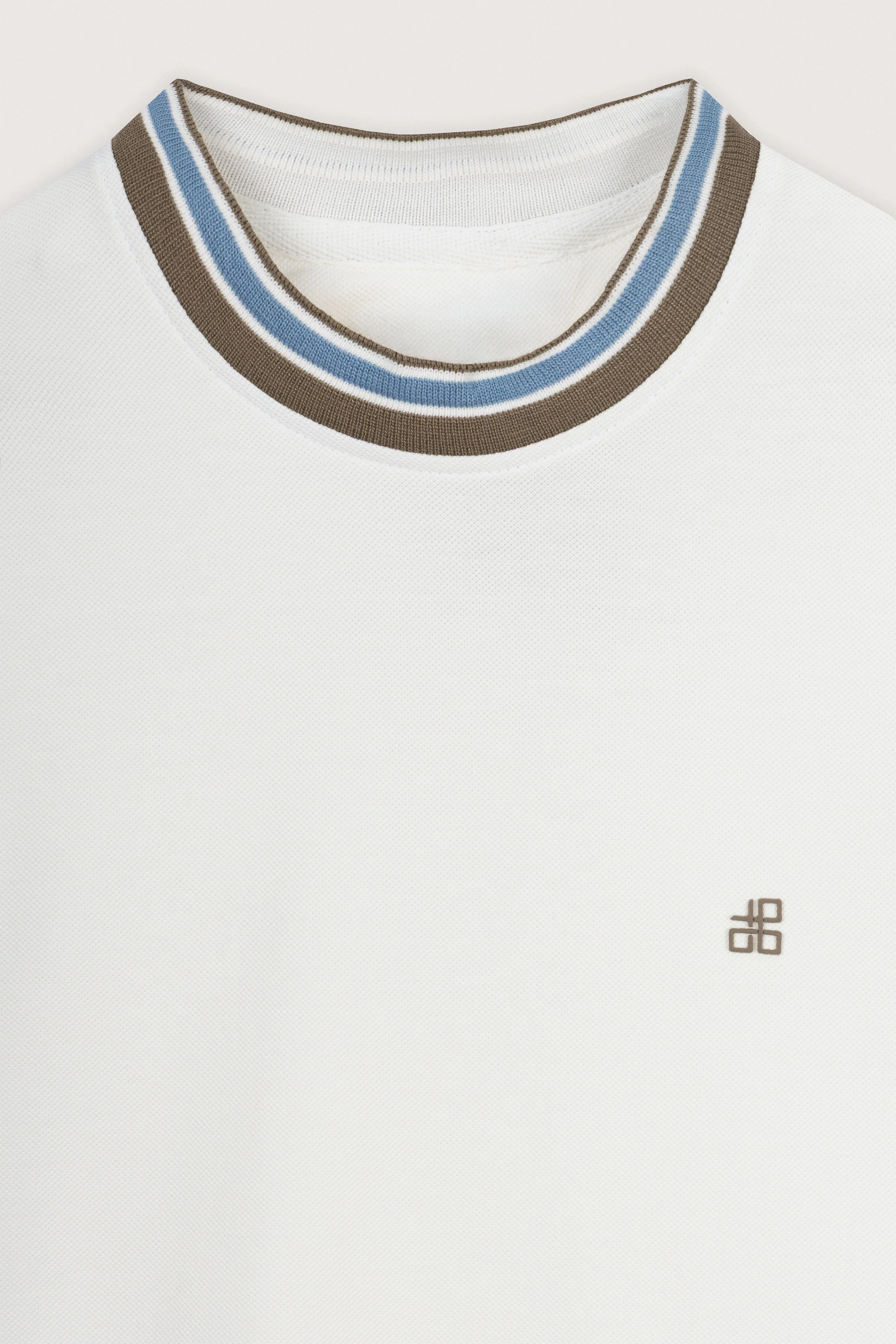 Off White Pique Round T-Shirt - Image 2