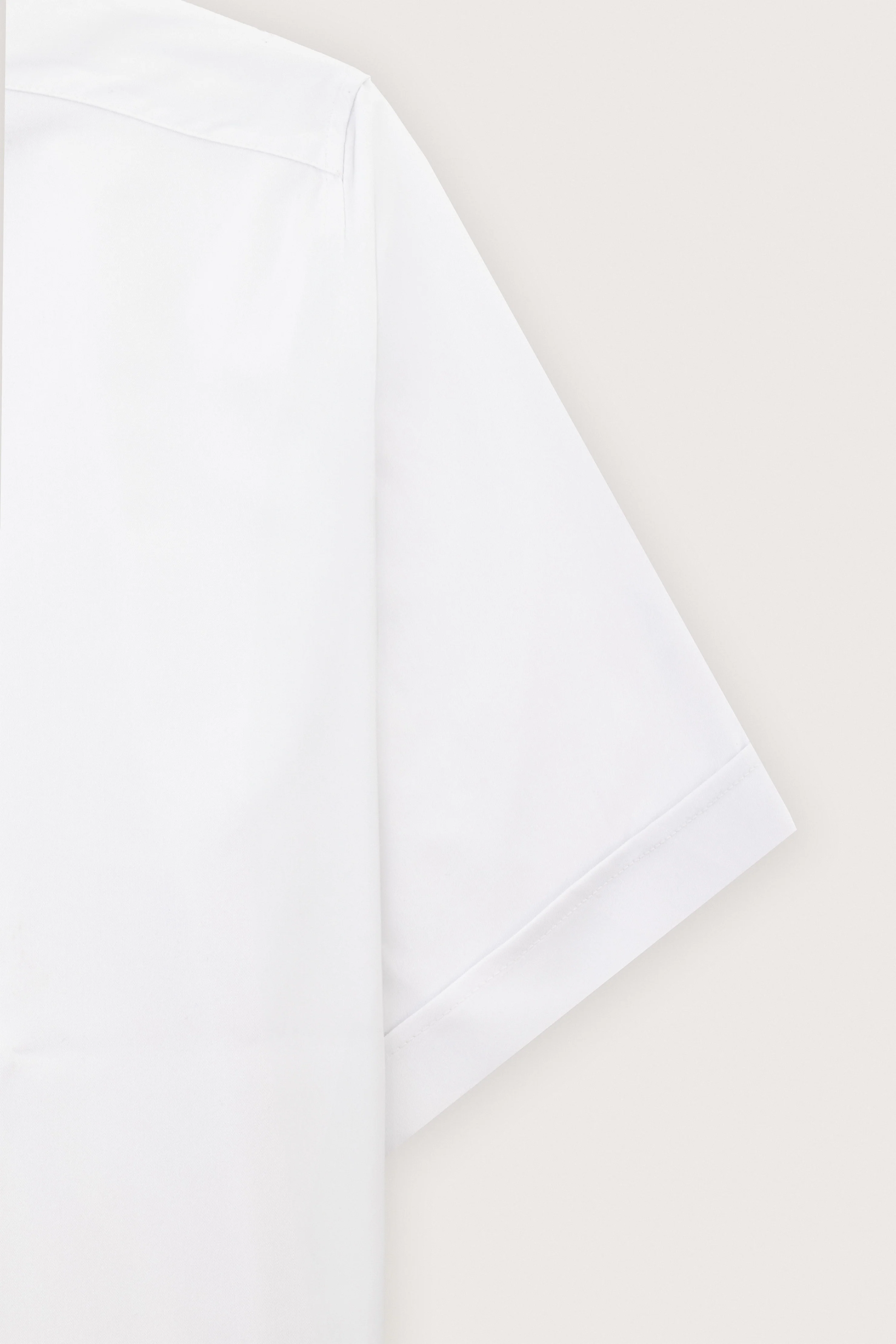 White Bamboo Short-Sleeves Shirt - Image 4