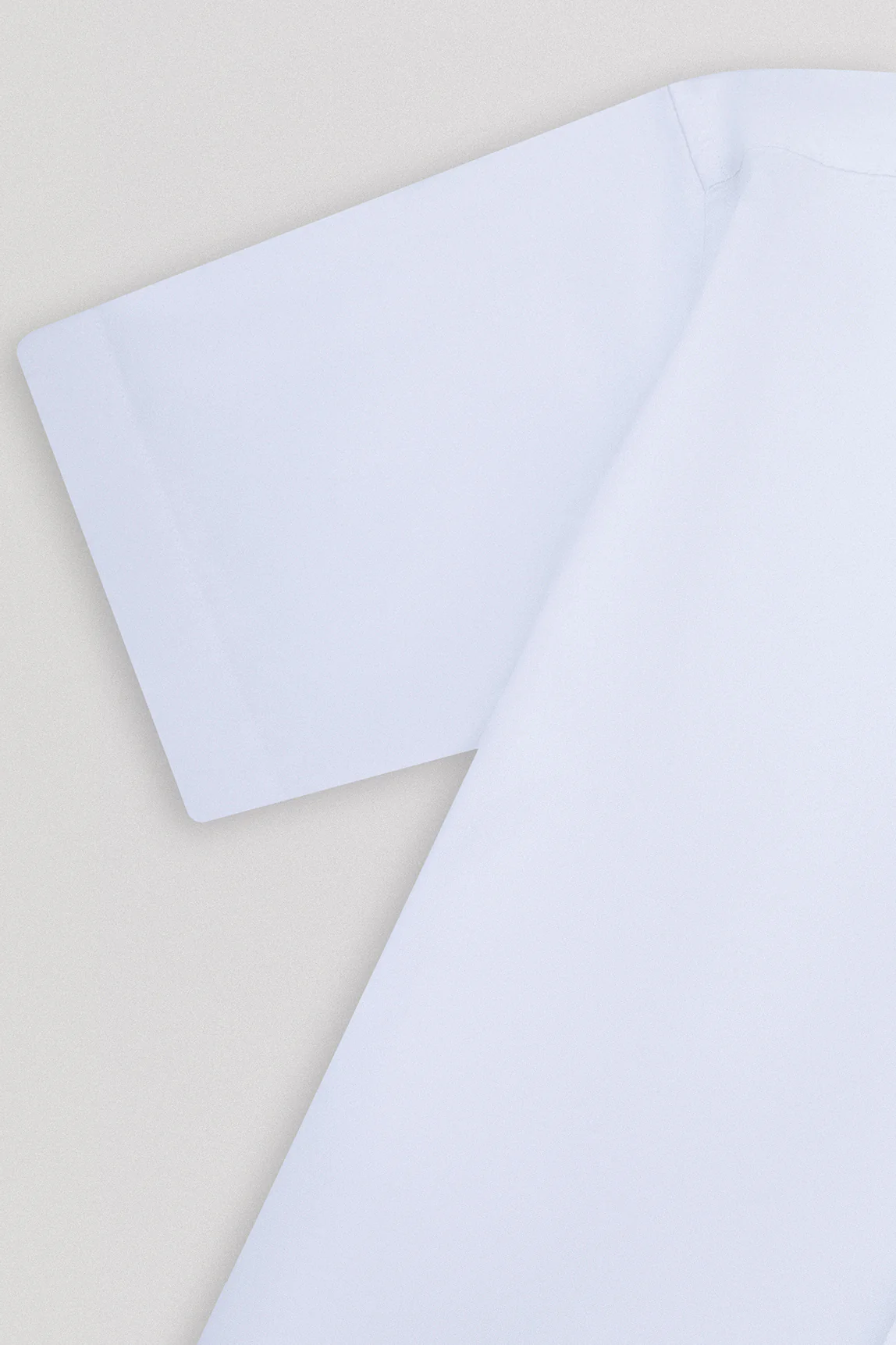 White Short Sleeves Shirt - Image 3
