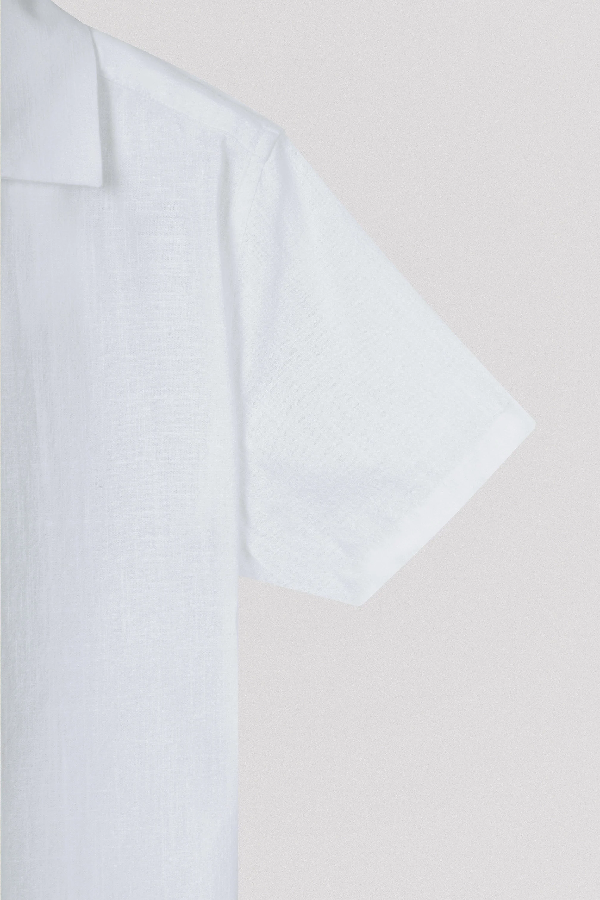 White Short Sleeves Shirt - Image 3
